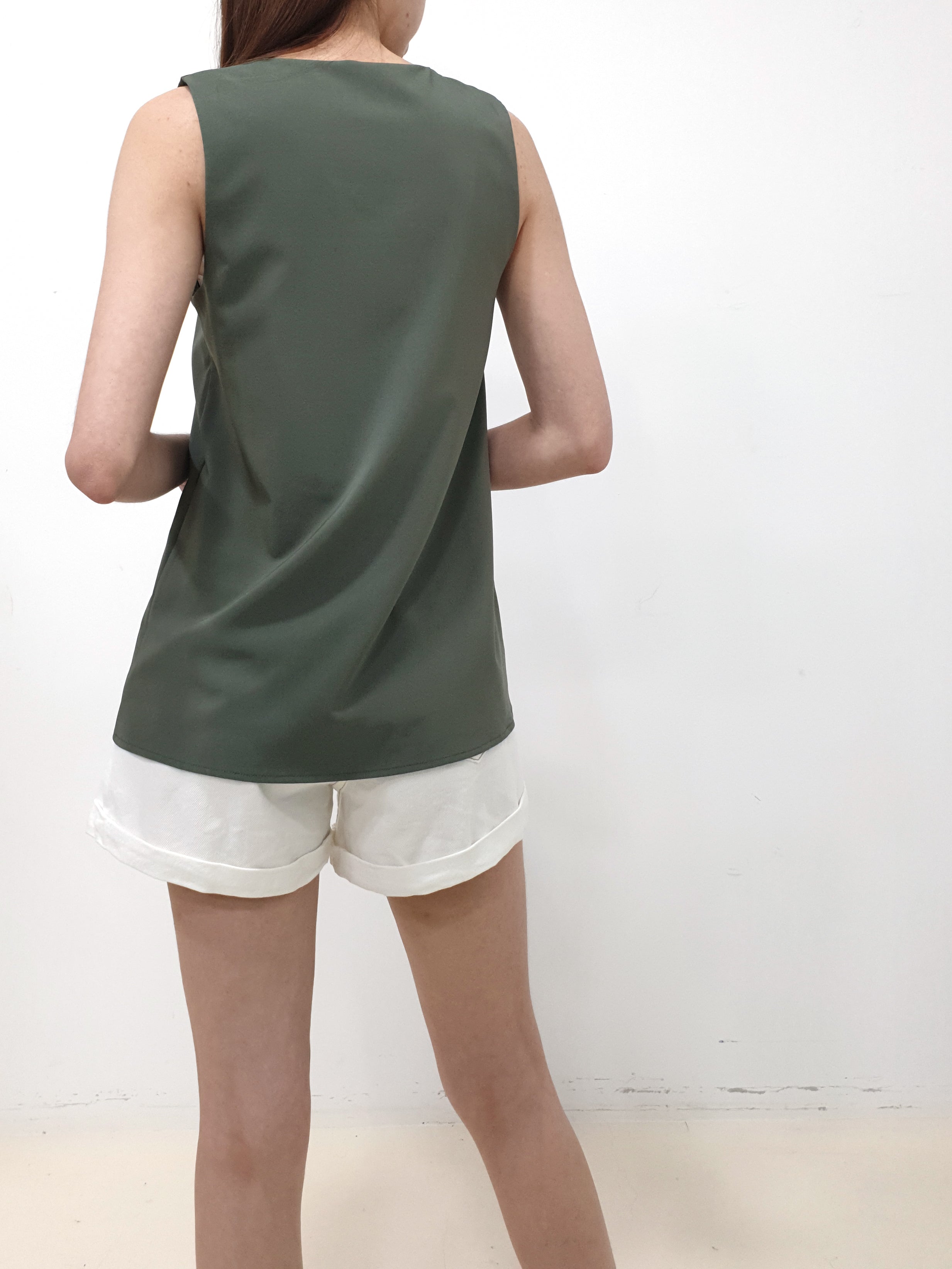 Front Pockets Top