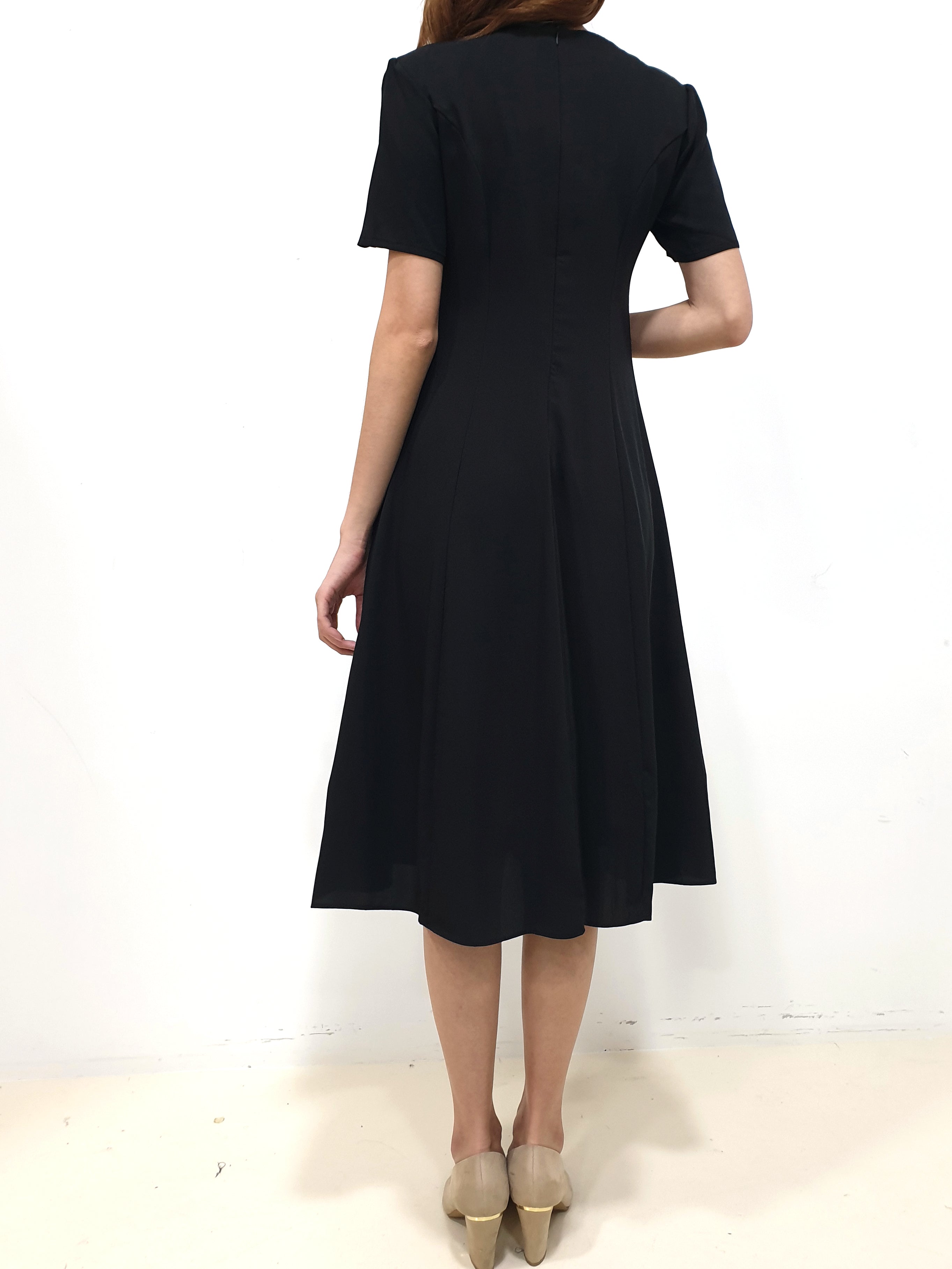 Lady Button Midi - Black (Non-returnable) - Ferlicious