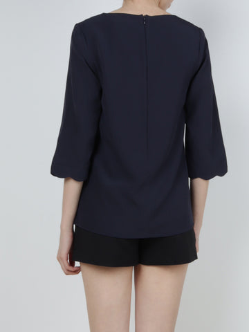 MADEBYFER Scallop Trimming Blouse