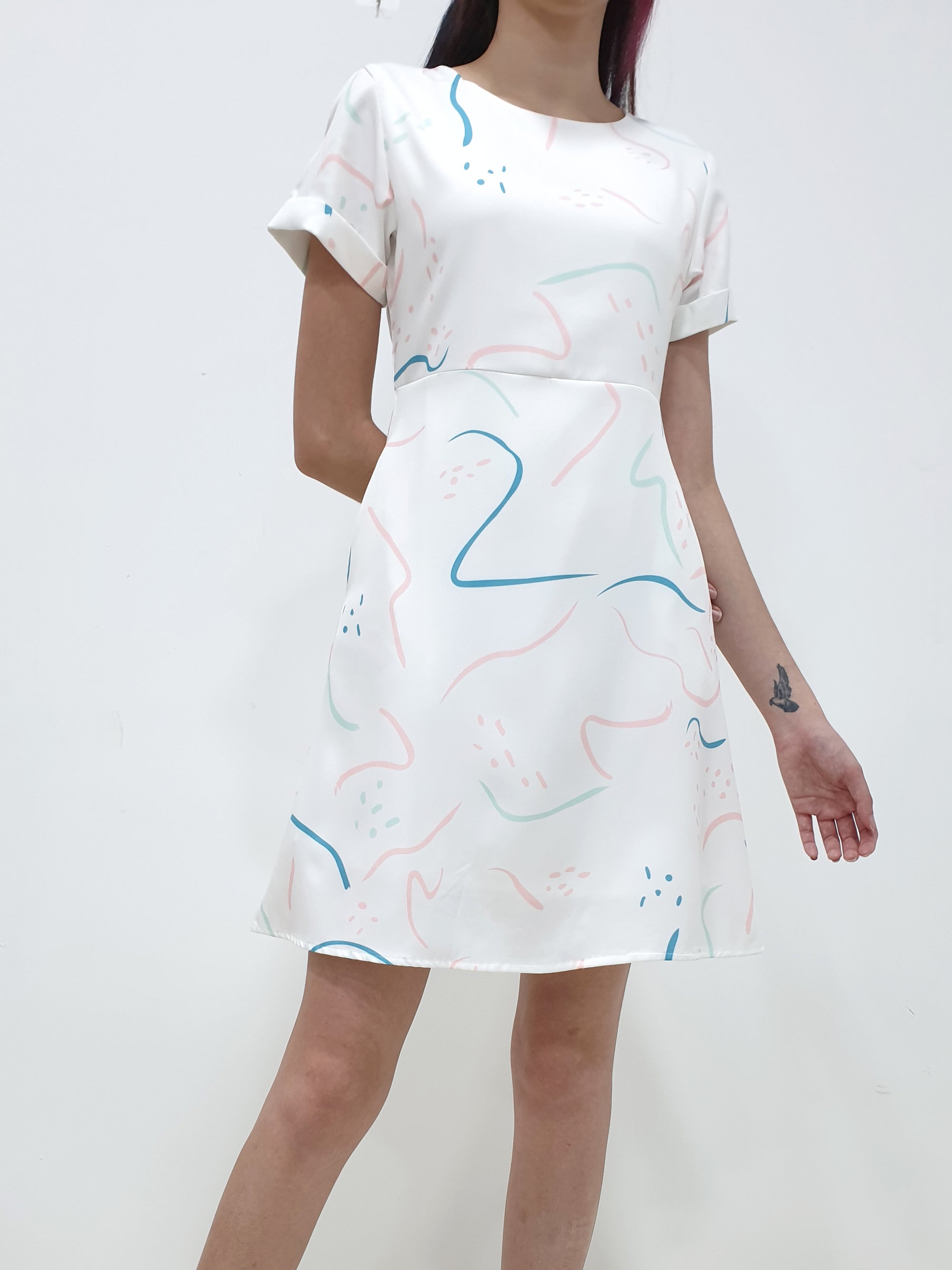 Prints of Strokes Dress - White (Non-returnable) - Ferlicious