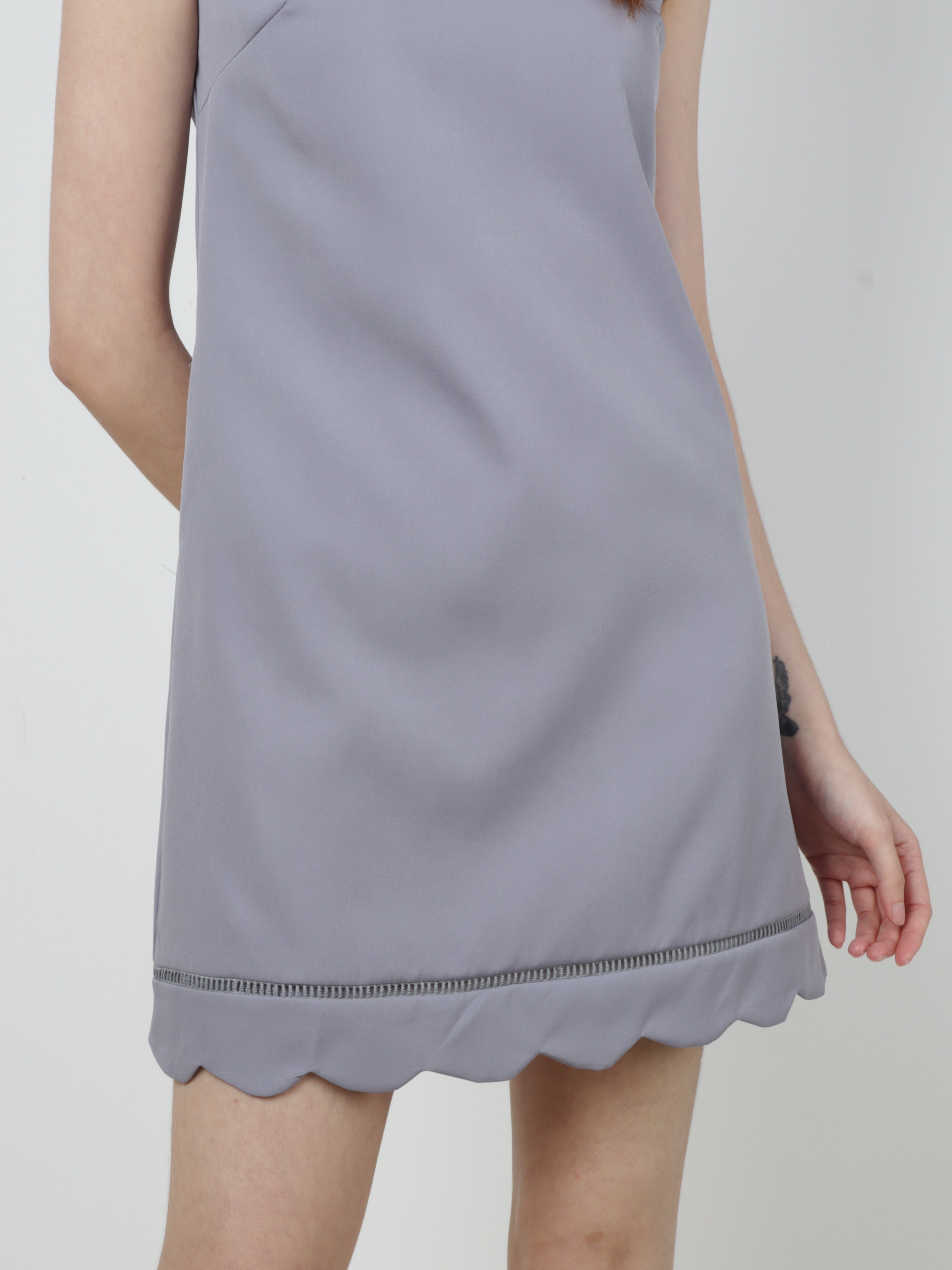 Scallop Hem Shift Dress