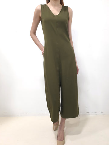 MADEBYFER Simple Comfort Jumpsuit - Green