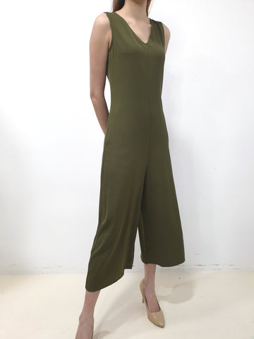 MADEBYFER Simple Comfort Jumpsuit - Green